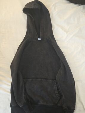 Old Navy Charcoal Pullover Hoodie